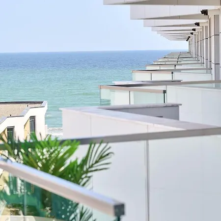 Apartman Bya Sea In Infinity Beach Pool
