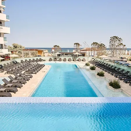 Bya Sea In Infinity Beach Pool Apartman *